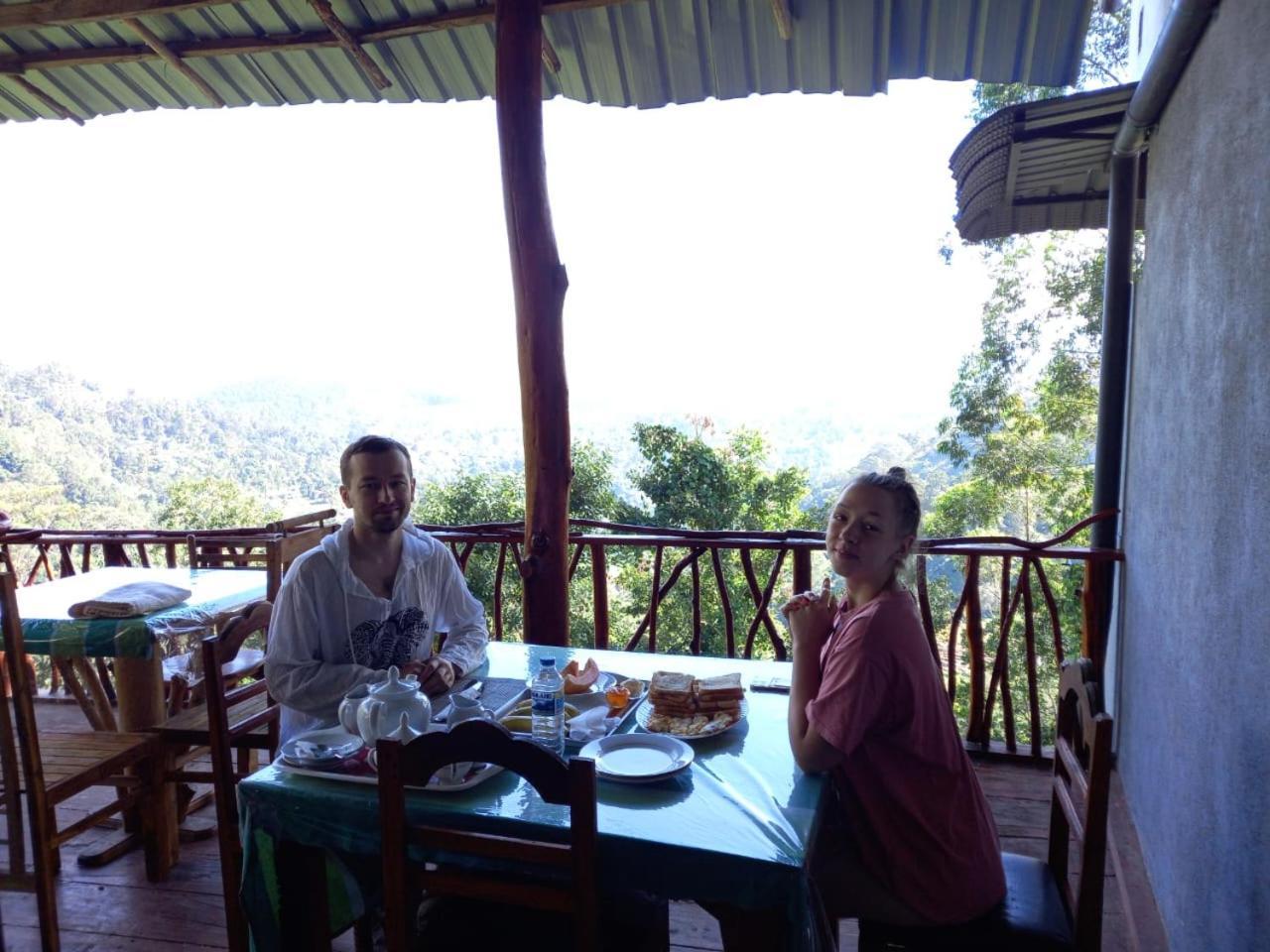 Mountain Face Inn เอลลา ภายนอก รูปภาพ