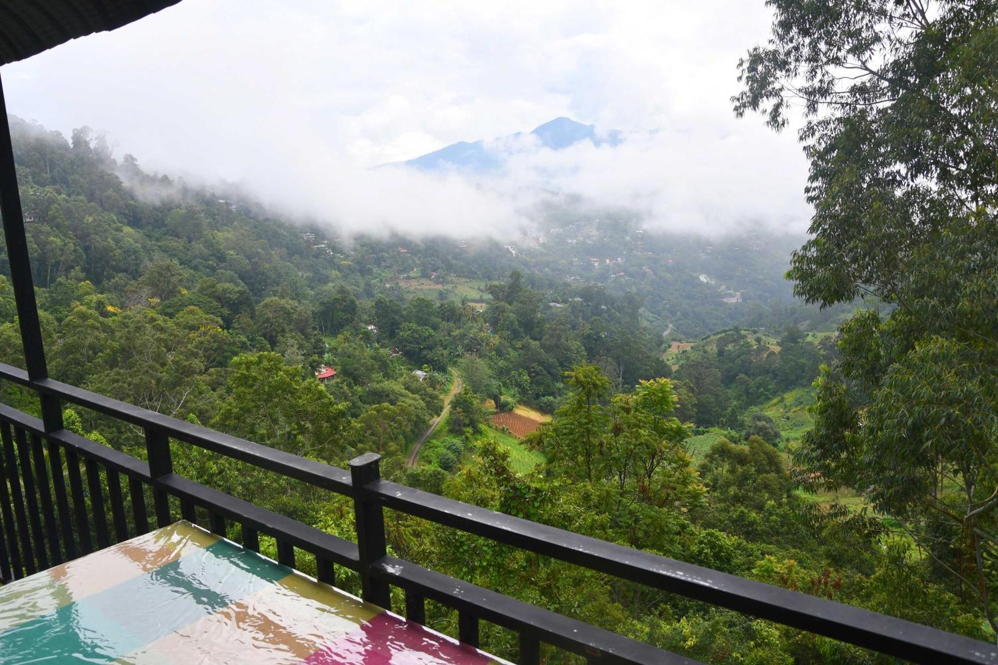 Mountain Face Inn เอลลา ภายนอก รูปภาพ